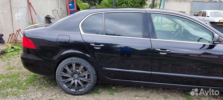 Skoda Superb 3.6 AMT, 2012, 245 000 км