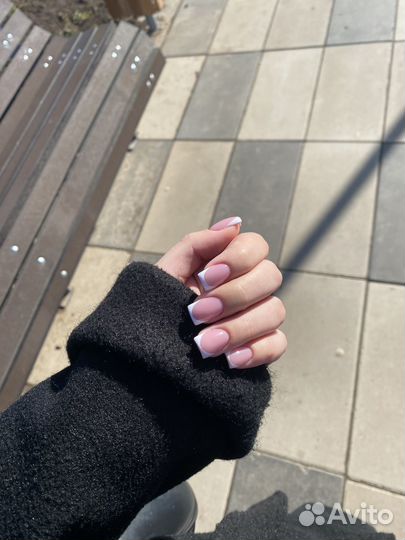 Маникюр на дому