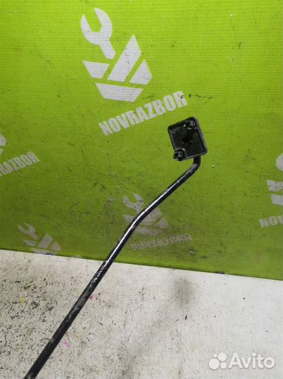 Держатель капота Опель Мерива