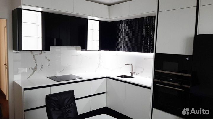 Кухонный гарнирур от фабрики