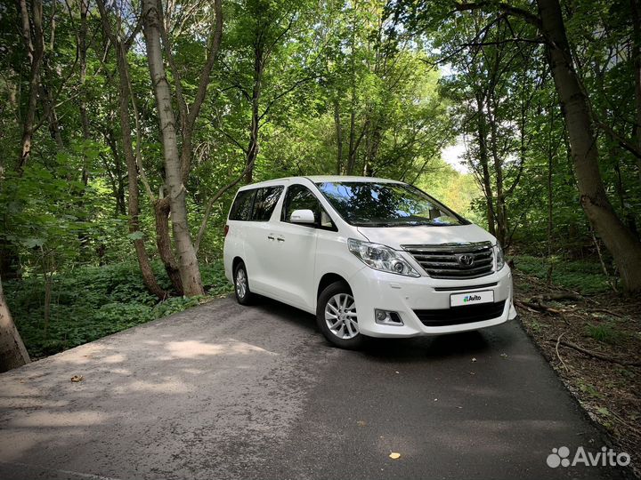 Toyota Alphard, 2012