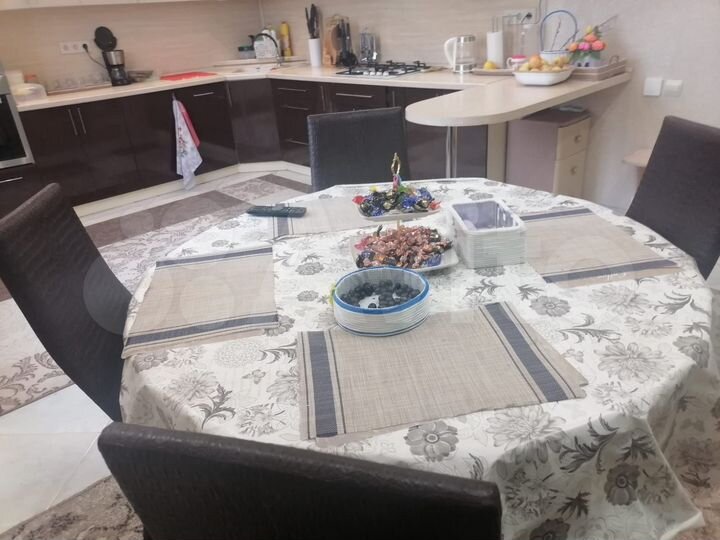 Дом 239,6 м² на участке 15 сот.