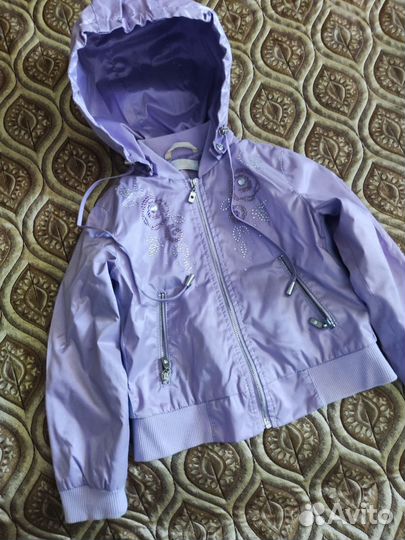 Комплект для девочки: ветровка и юбка