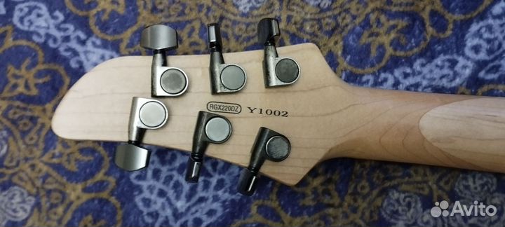 Электрогитара Yamaha RGX220 DZ