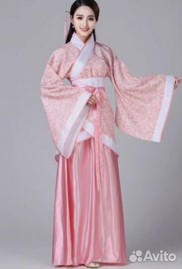 Женский костюм ханьфу в китайском стиле