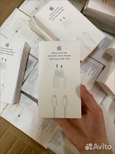 Зарядка на iPhone