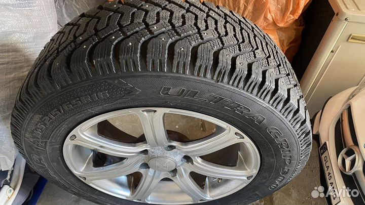 Goodyear UltraGrip 500 6.5/100 R6.5