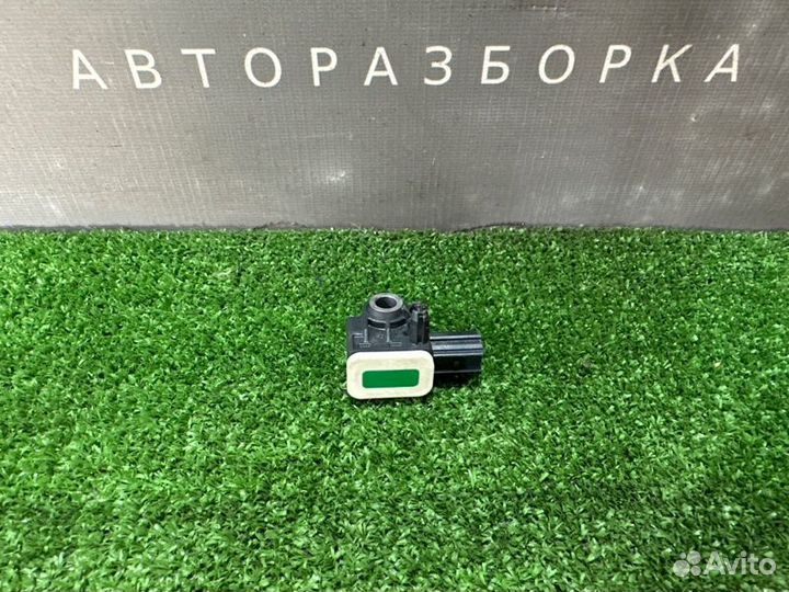 Датчик удара Air Bag передний Ford Focus 3 седан