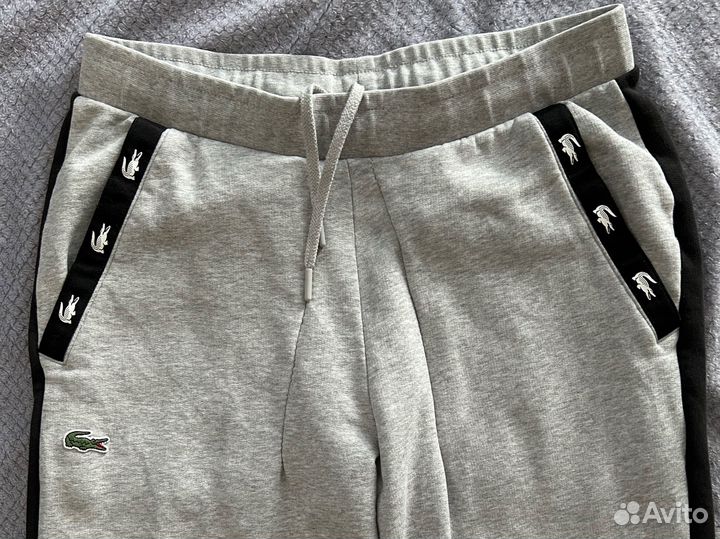 Штаны Lacoste