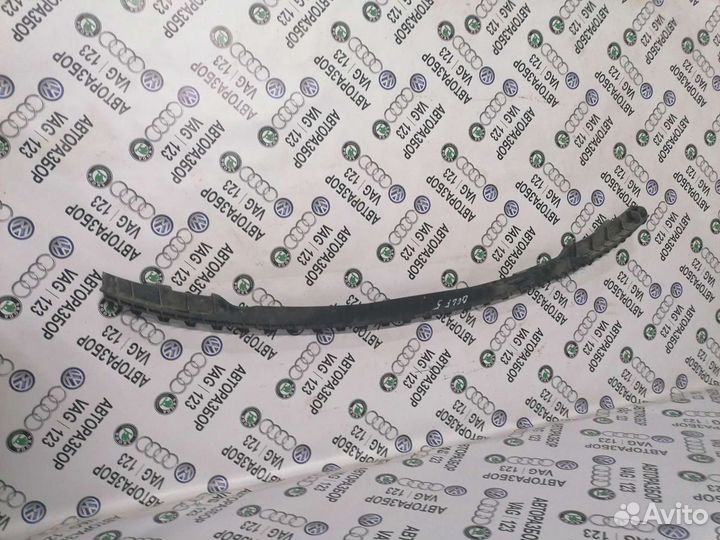 Кронштейн переднего бампера Фольксваген Гольф 5