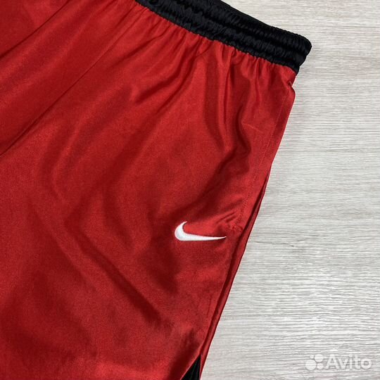 Шорты Nike