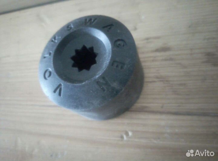 Колёсные болты