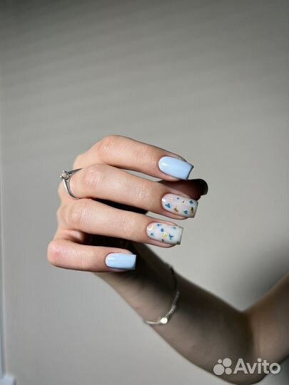 Маникюр на дому