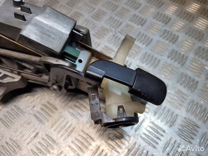 Рулевая колонка с замком на Ford Mondeo 4