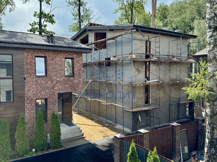 Таунхаус 145 м² на участке 2 сот.