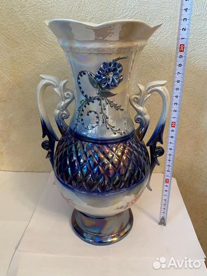 Фарфоровая ваза для цветов синяя, высота 33 см