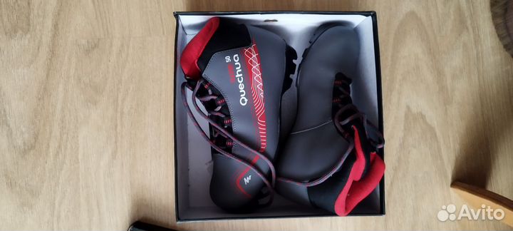 Лыжные ботинки