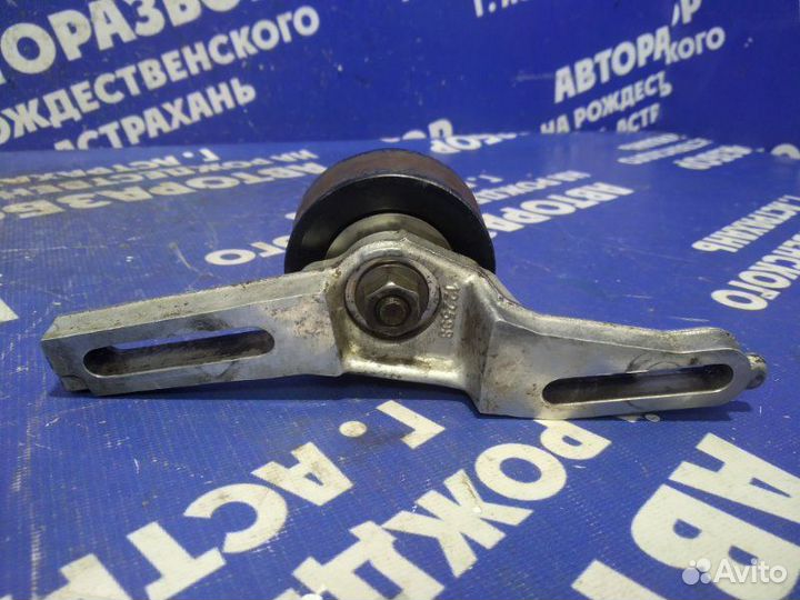 Натяжитель ремня генератора Citroen Berlingo