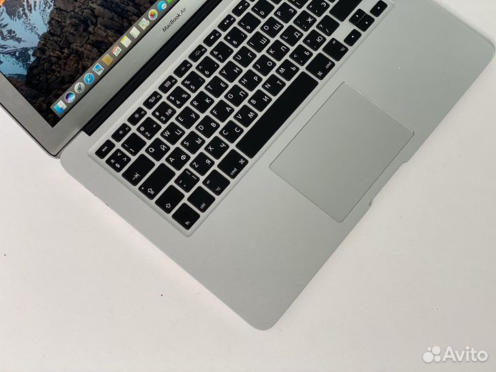 MacBook Air 13” 2017 Core i5 8g озу SSD256g
