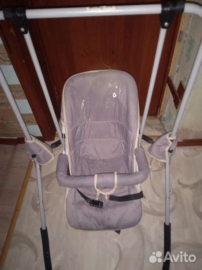 Детская качелька