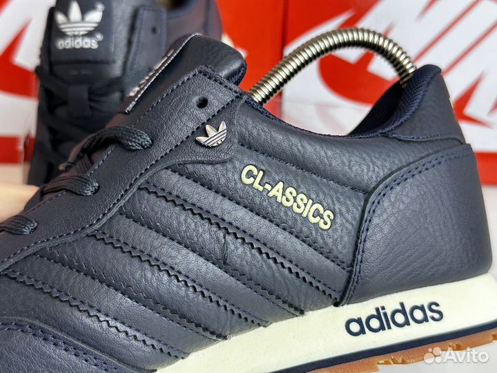 Кроссовки мужские Adidas Classics (новые) 41-46 си