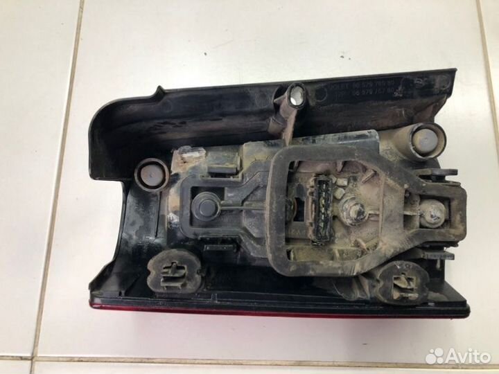 Фонарь правый Peugeot Partner 2005