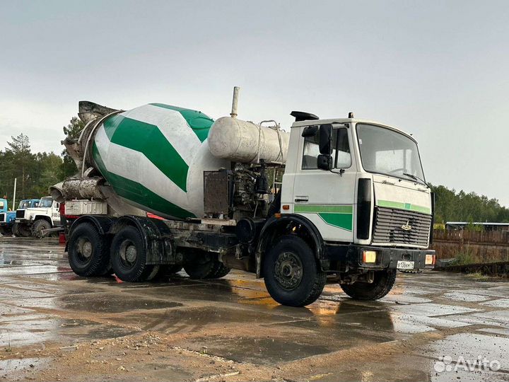 Автобетоносмеситель МАЗ 630305, 2006