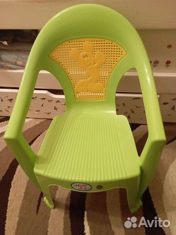 Стульчик детский пластик