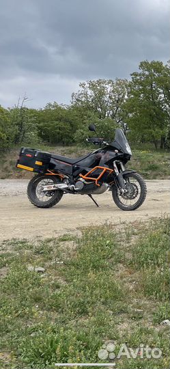 KTM 950 adventure