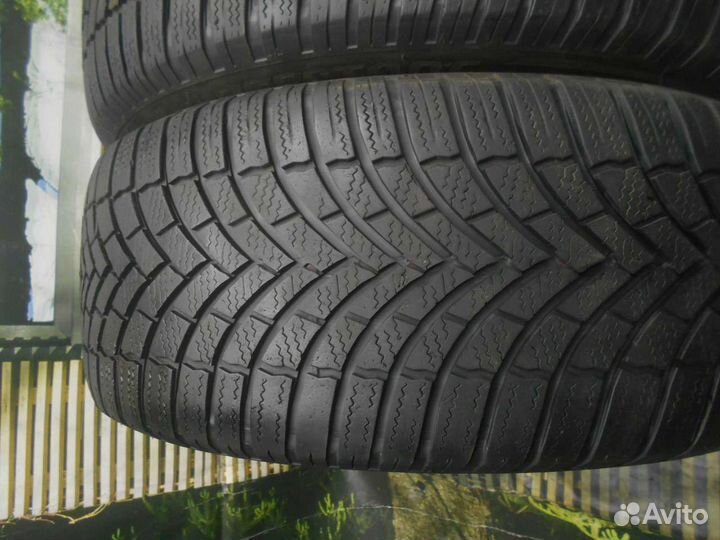 Bridgestone Blizzak LM005 RFT 225/55 R17