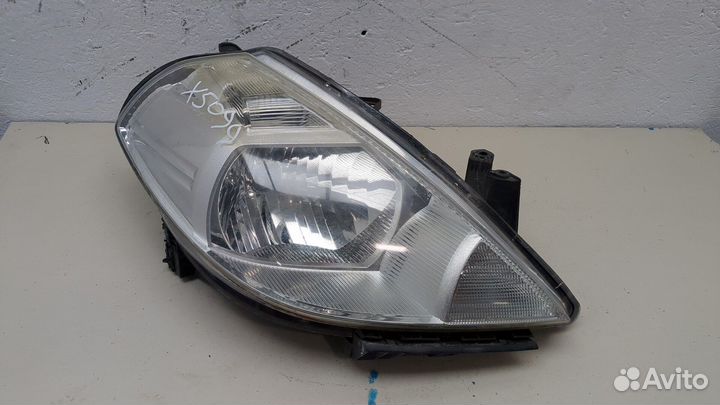 Фара (передняя) Nissan Tiida, 2009
