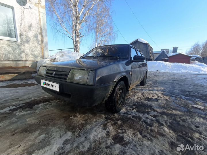 ВАЗ 2109 1.5 МТ, 2001, 100 000 км