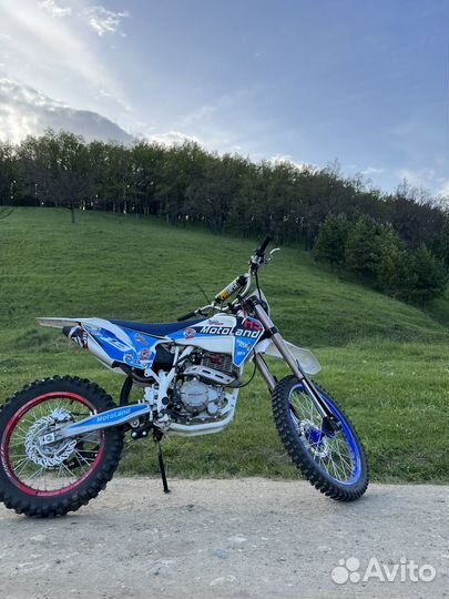 Кросс XT 250 HS