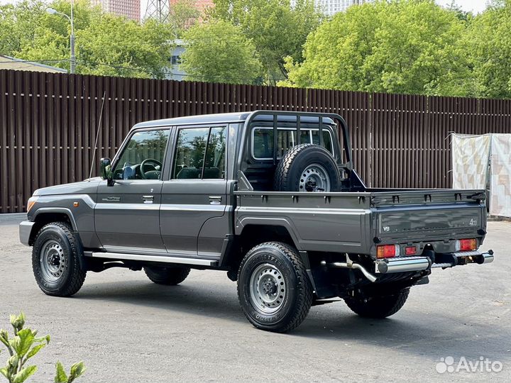 Toyota Land Cruiser 4.5 МТ, 2023, 35 км