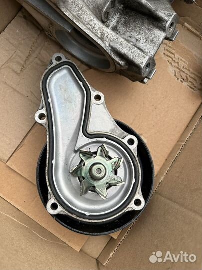 Помпа на honda