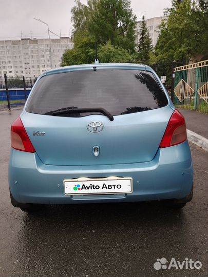 Toyota Vitz 1.0 CVT, 2005, 206 800 км