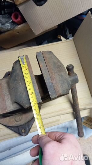Тиски слесарные СССР новые
