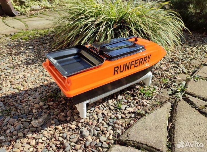 Прикормочный карповый кораблик Ранферри Atom