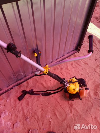 Продаётся триммер