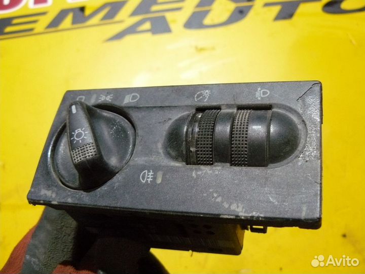 Блок света для Volkswagen Golf 3 Vento