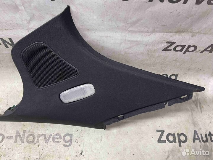 Пластик салона Mercedes CLS W218