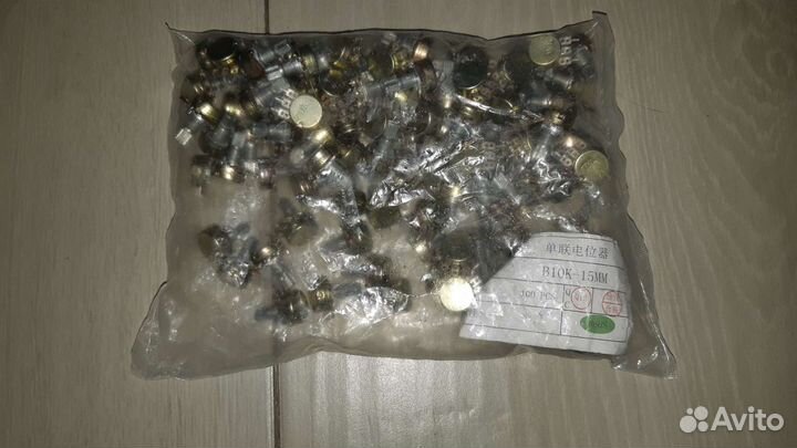 Переменный резистор b10k