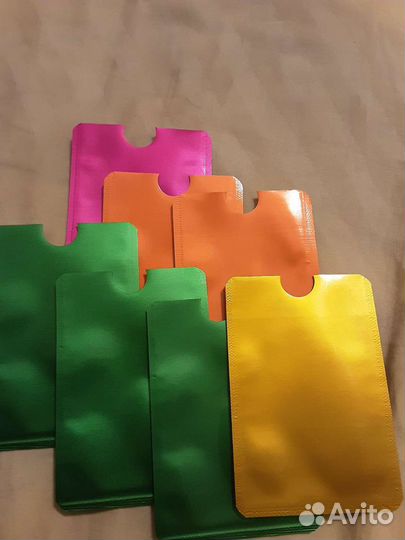 Защитный чехол для банковских карт