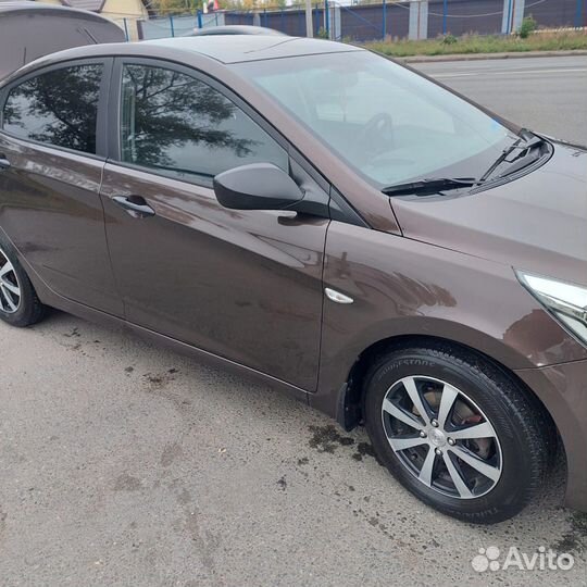 Hyundai Solaris 1.4 МТ, 2015, 148 000 км