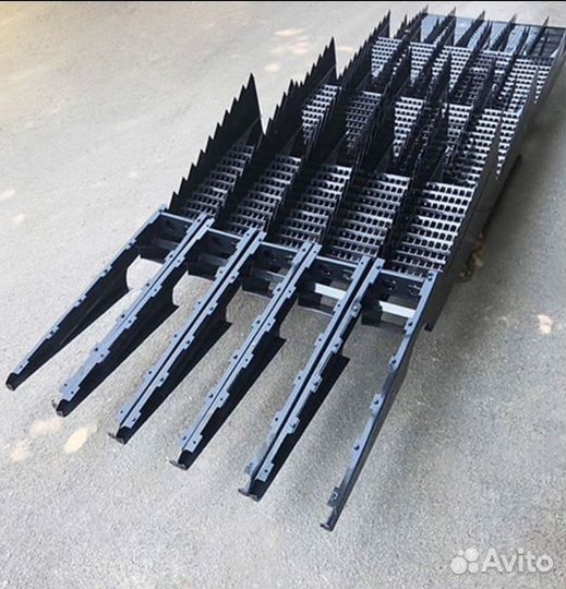 Клавиша соломотряса Massey Ferguson D28485200