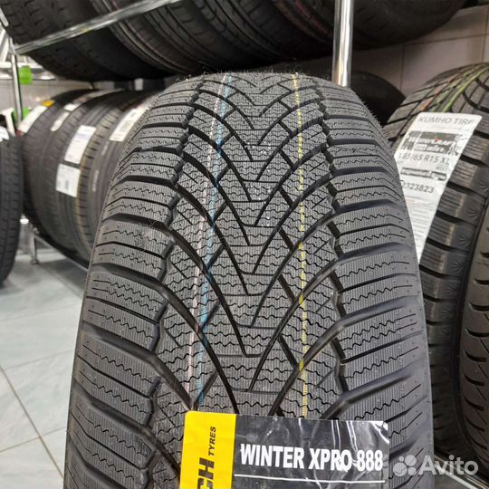 Roadmarch Winter XPro 888 195/65 R15