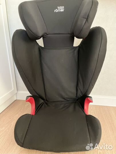 Автокресло Britax Roemer Kid II Black Series Cosmo