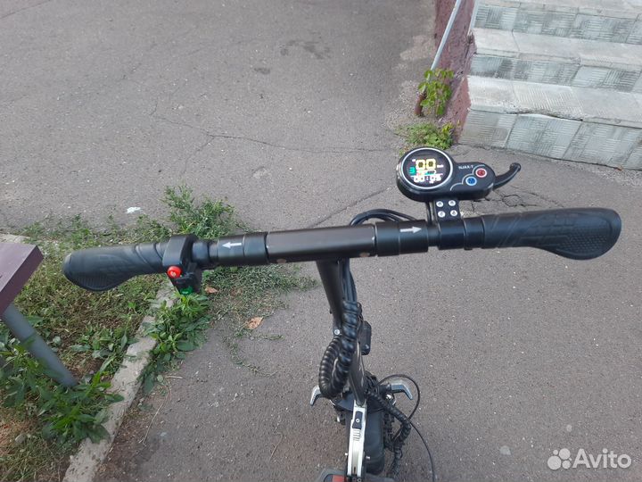 Самокат взрослый электрический