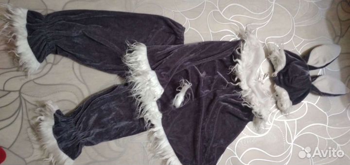 Новогодний детский костюм зайчика