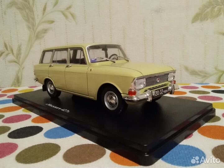 Москвич-427 1:24 Hachette